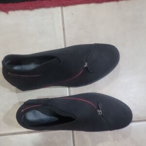 Chic Black Wedges for Women